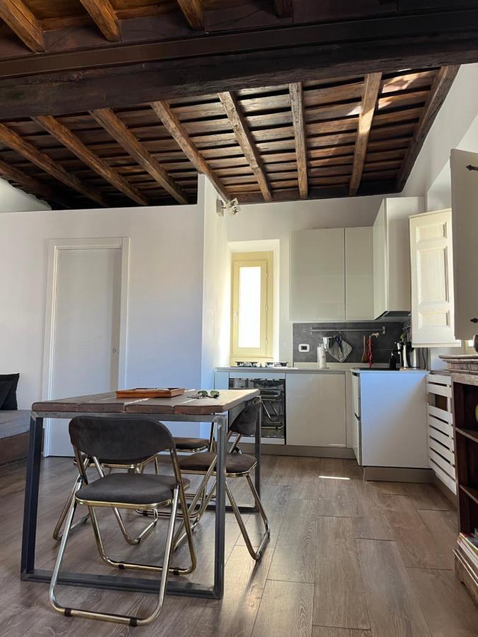 Colosseo Suite Roma Exterior foto
